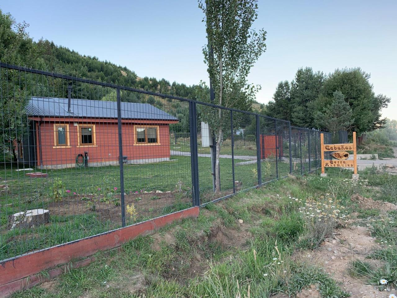 Cabanas Cerro Huemules Coyhaique Exterior foto